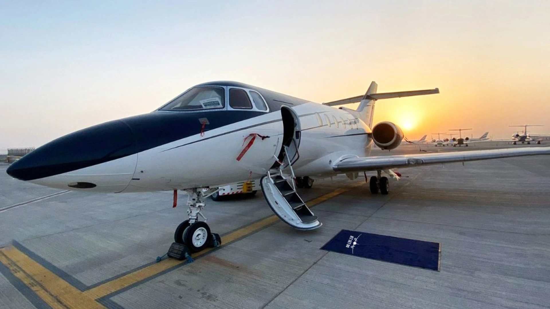 Charter Planes & Flights